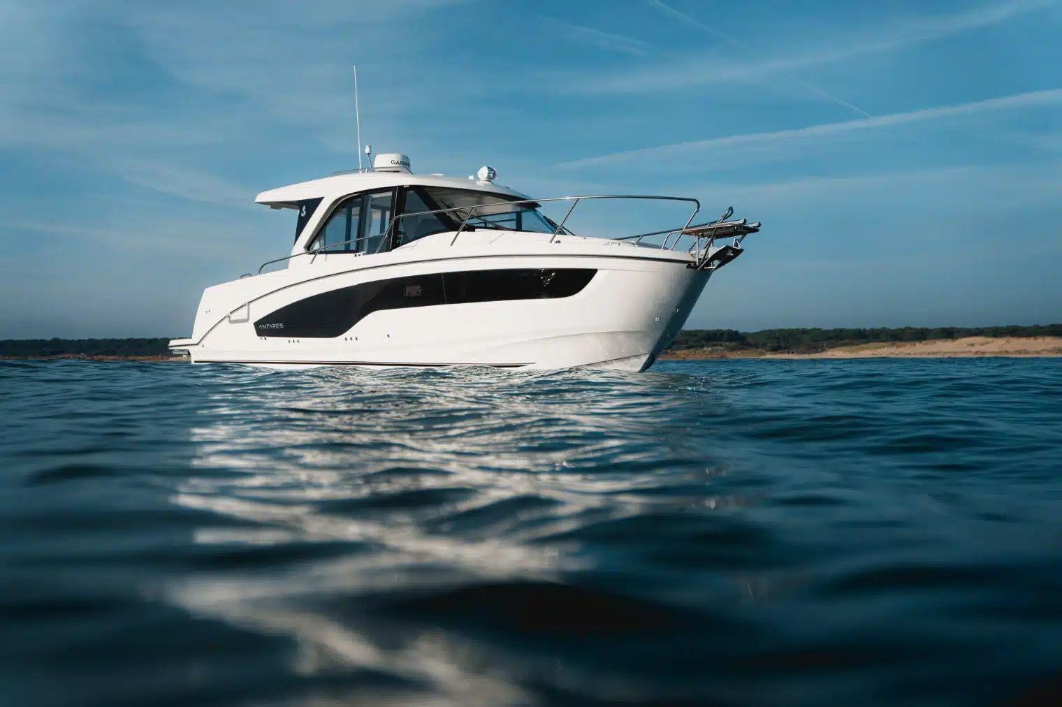 Beneteau Antares 9 For Sale