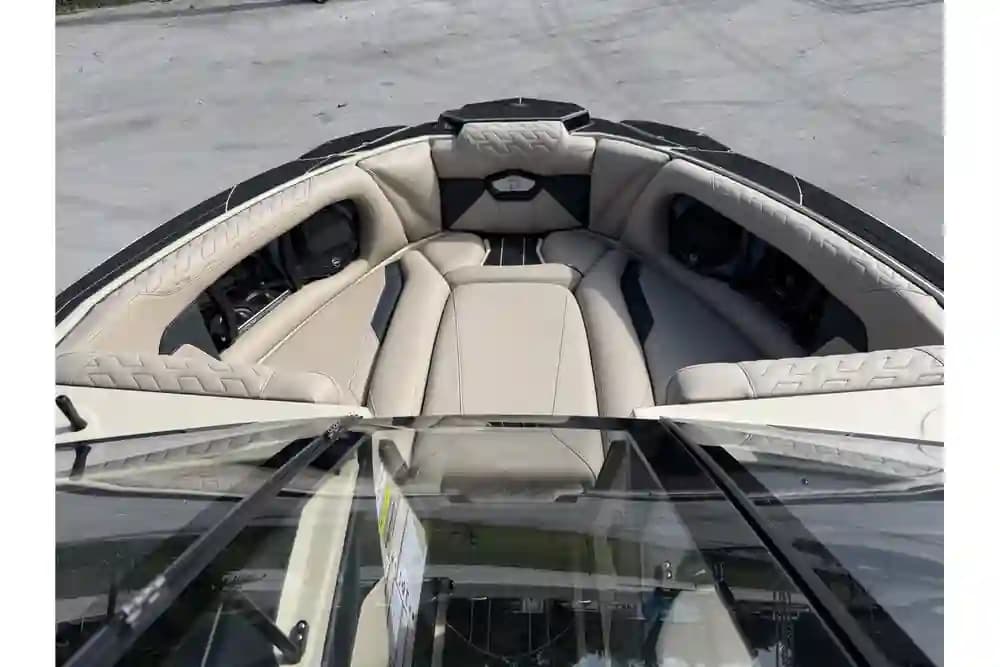2026 Centurion Ri230 for Sale in Miami, Florida Bowrider 2