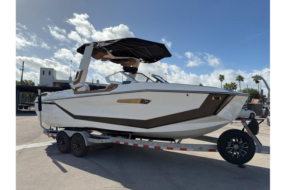 2025 Nautique Super Air G25