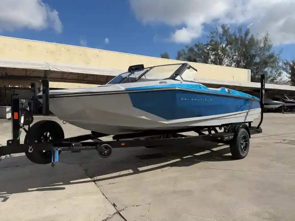 Nautique Ski a la venta