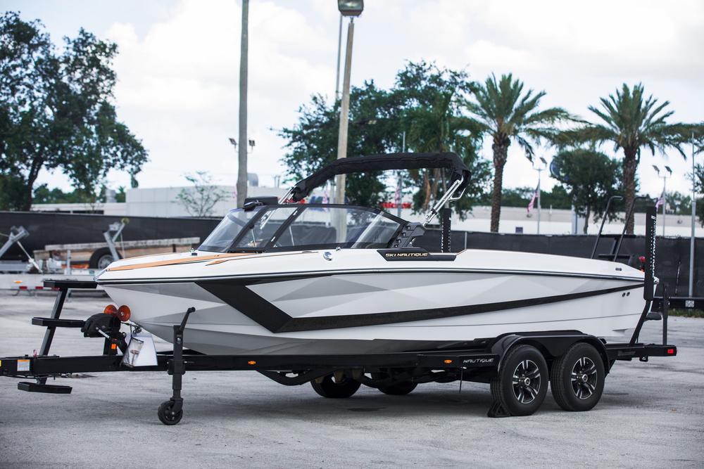 2025 Nautique Ski