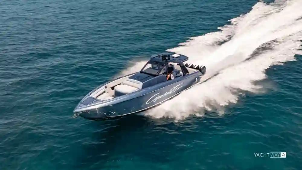 Cigarette Racing 42' Auroris for Sale