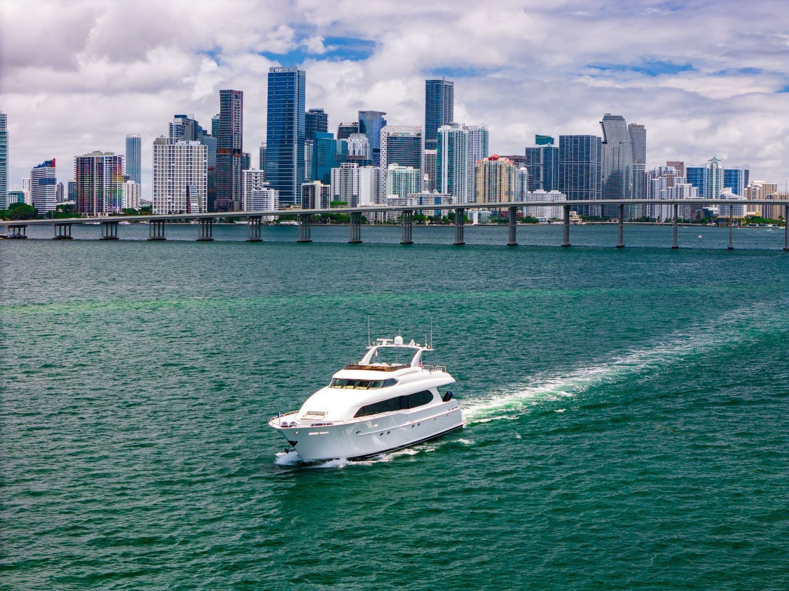 Lazzara 94ft zum Verkauf