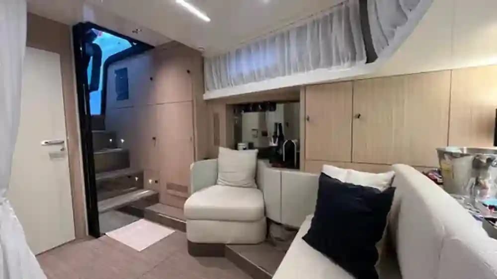 Cranchi A46 Luxury Tender for Sale