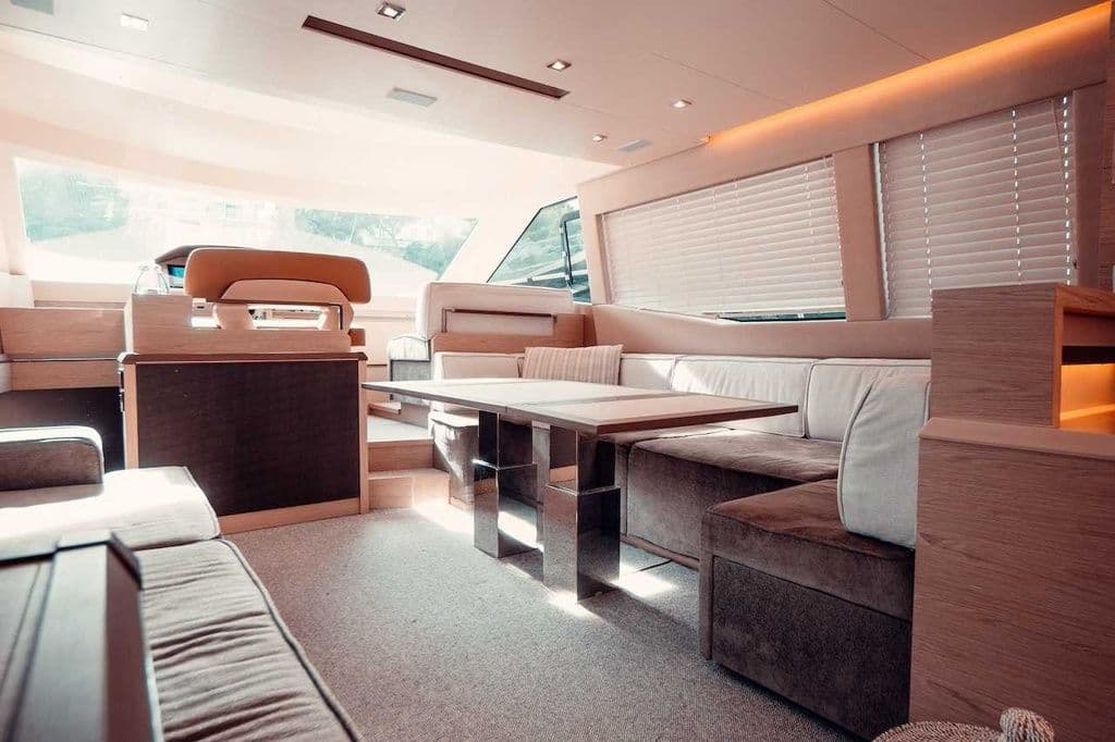 Beneteau Montecarlo 6 a la venta