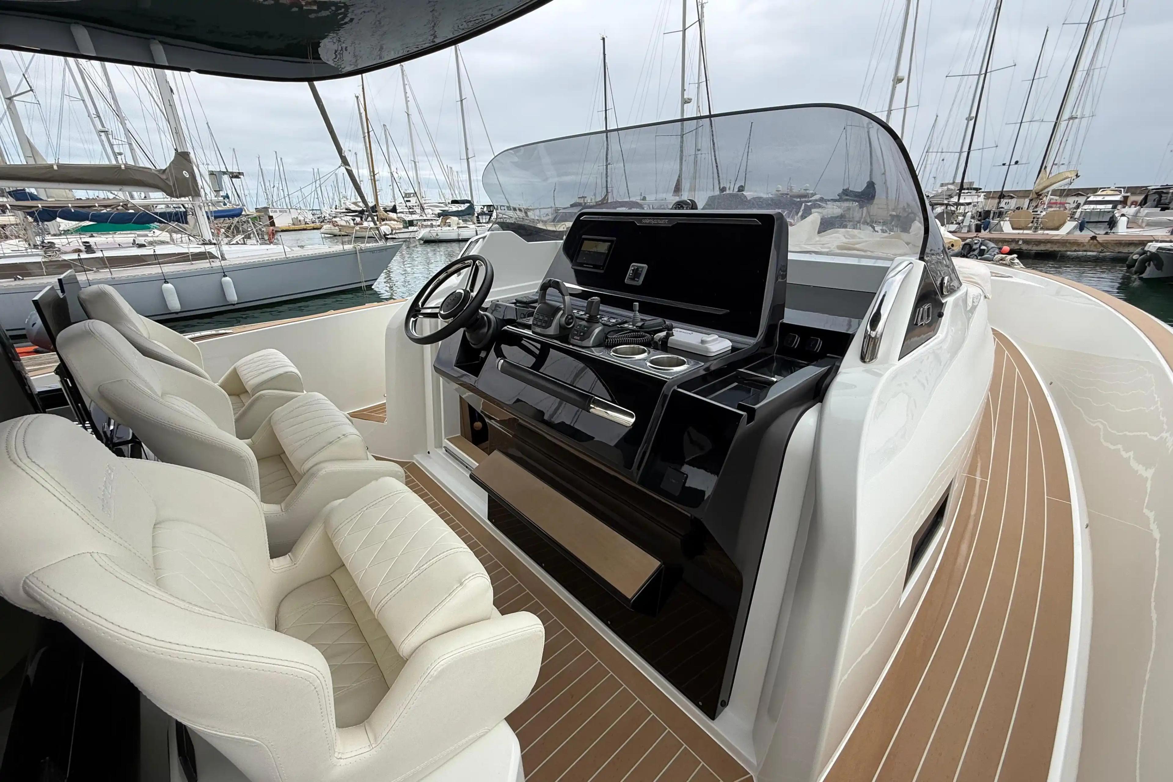 Solaris Power 40 Open For Sale