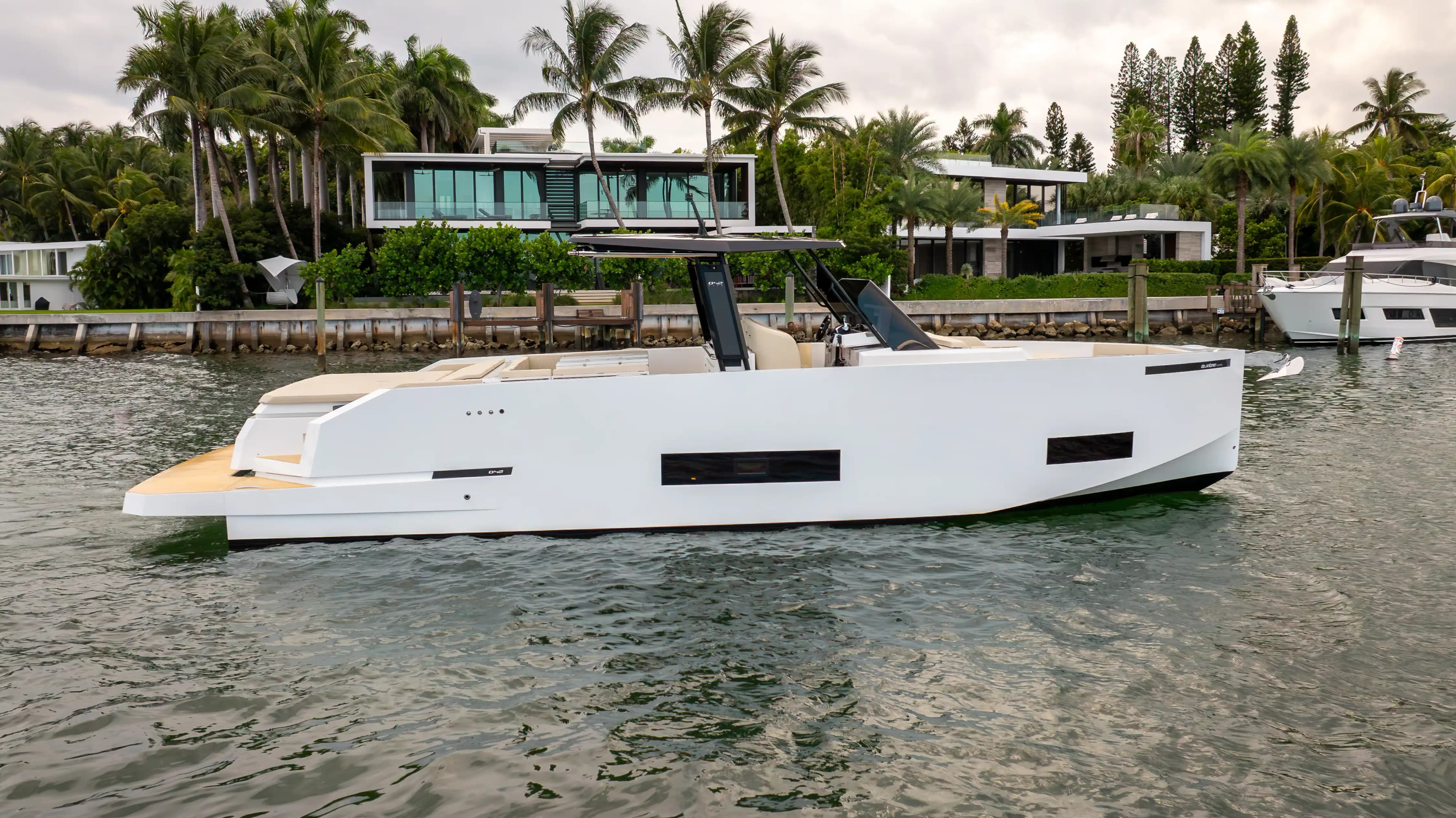 2025 De Antonio Yachts D42 Open Sold in Miami, Florida Motor Yacht
