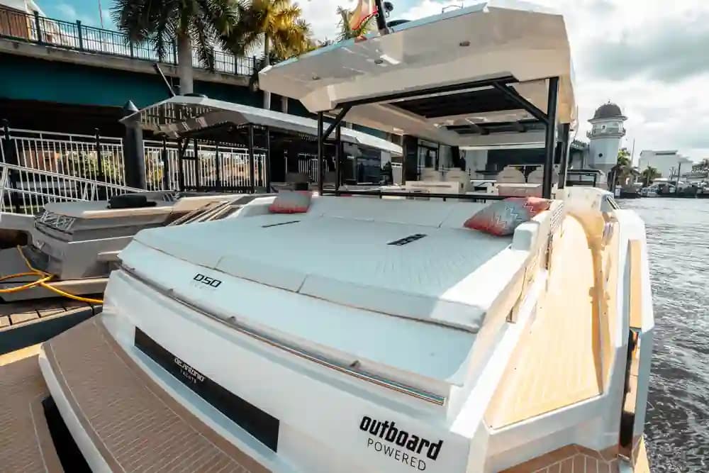 2025 De Antonio Yachts D50 Coupe for Sale in Miami, Florida Motor Yacht 5