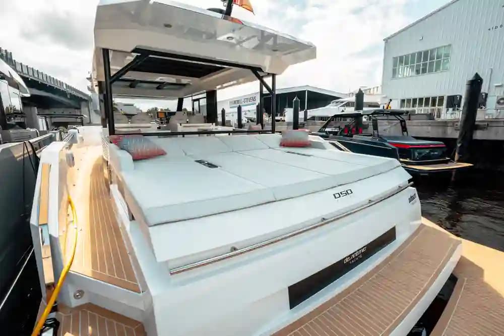 2025 De Antonio Yachts D50 Coupe for Sale in Miami, Florida Motor Yacht 3