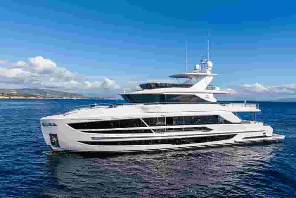 2026 Horizon FD100 Tri-deck