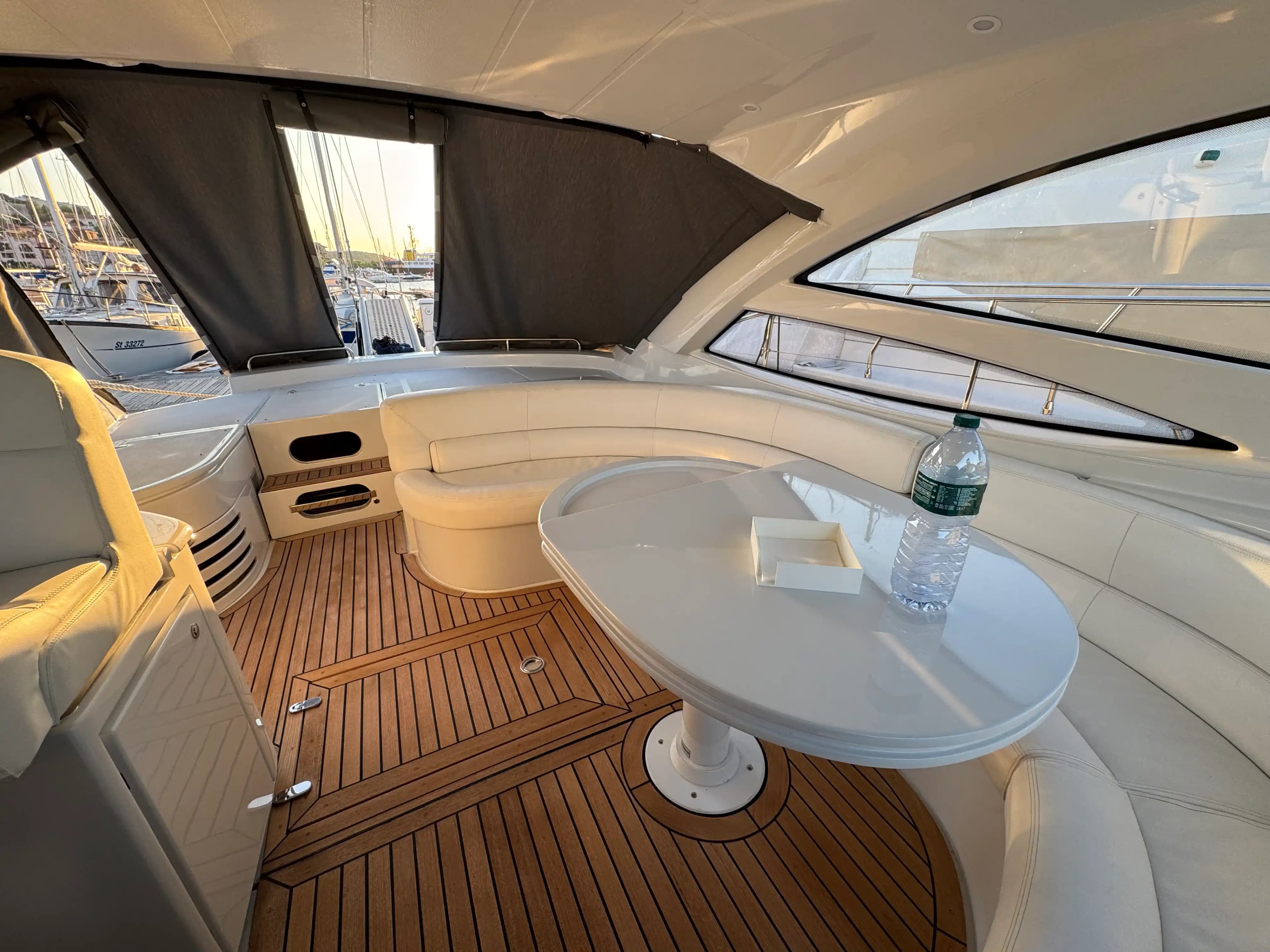 2005 Pershing 46 for Sale in San Giorgio di Nogaro, IT Express Cruiser 5