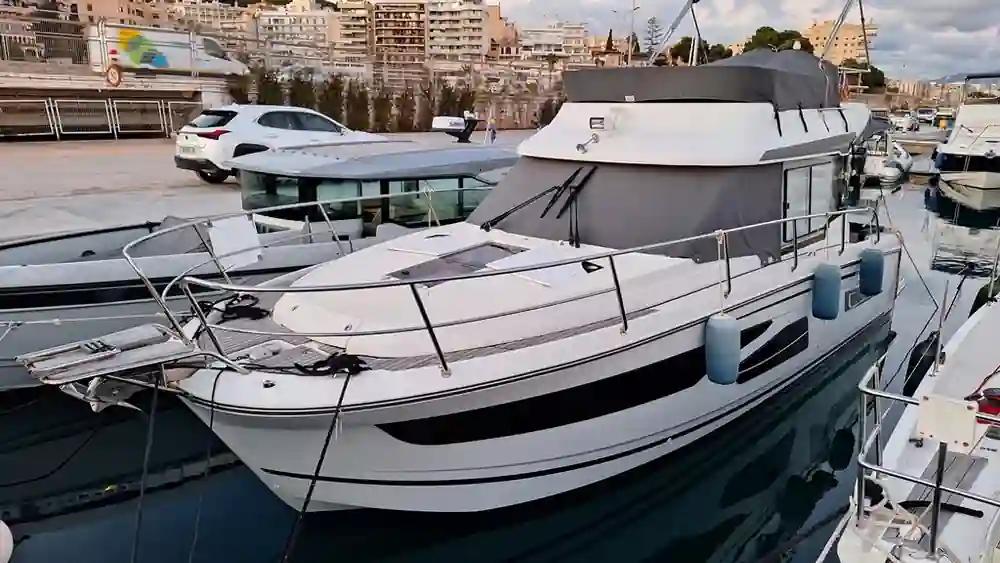 Jeanneau Merry Fisher 1095 Fly For Sale