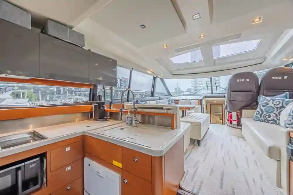 2013 Prestige 550S te koop in Fort Lauderdale, Florida Express Cruiser 2