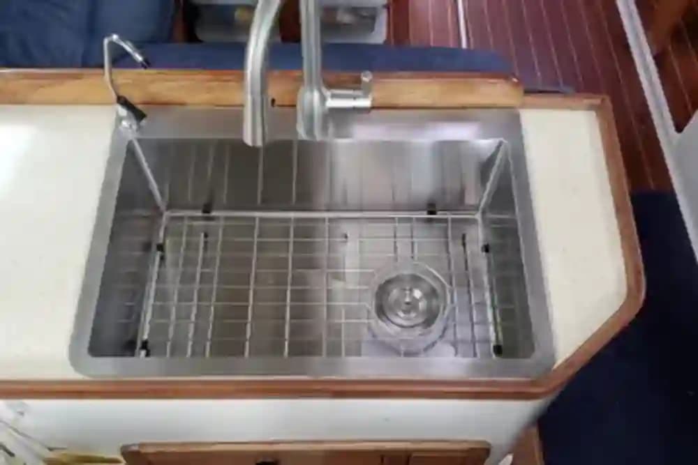 2000 Catalina Yachts 36 MkII for Sale in Titusville, Florida Monohull 5