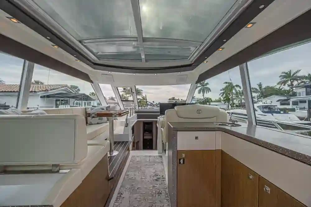 Cruisers Yachts 48 Cantius in vendita