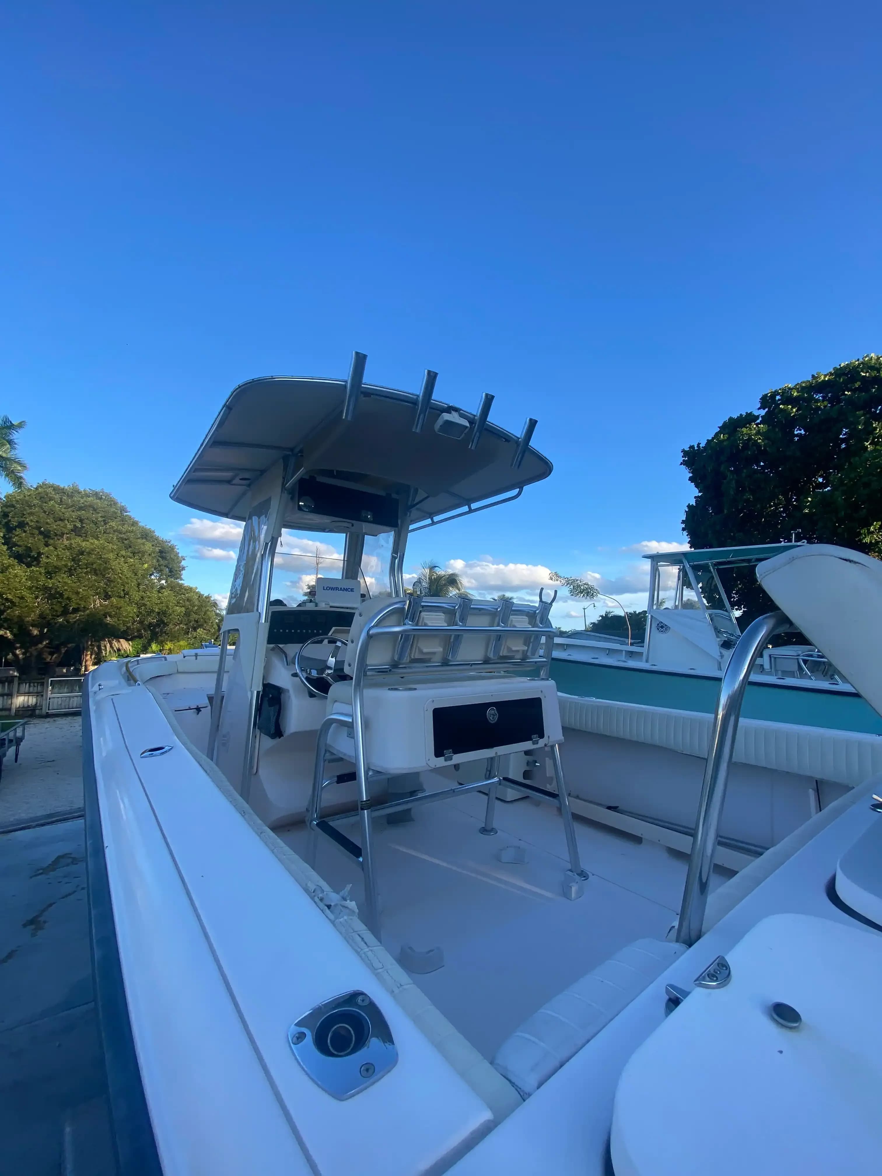 2007 Grady-White Boats Chase 273 zum Verkauf in Pompano Beach, Florida Center Console 5