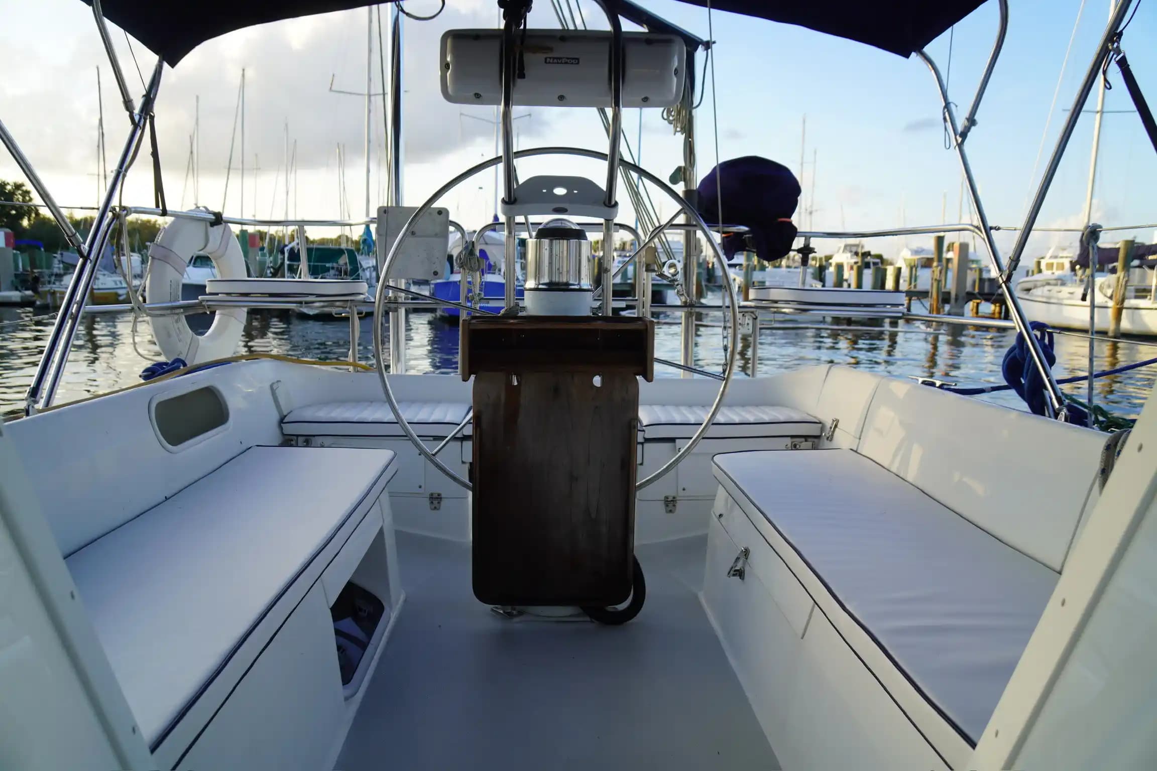 2000 Catalina Yachts 36 MkII for Sale in Titusville, Florida Monohull 5