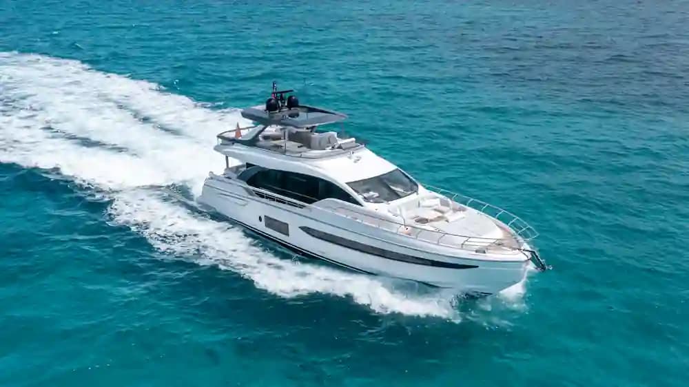 Azimut Fly 78 à vendre