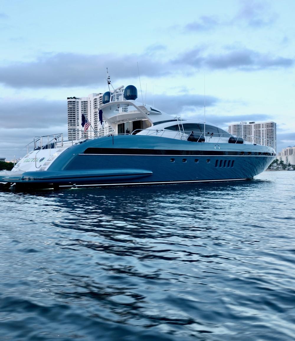 2005 Mangusta 92