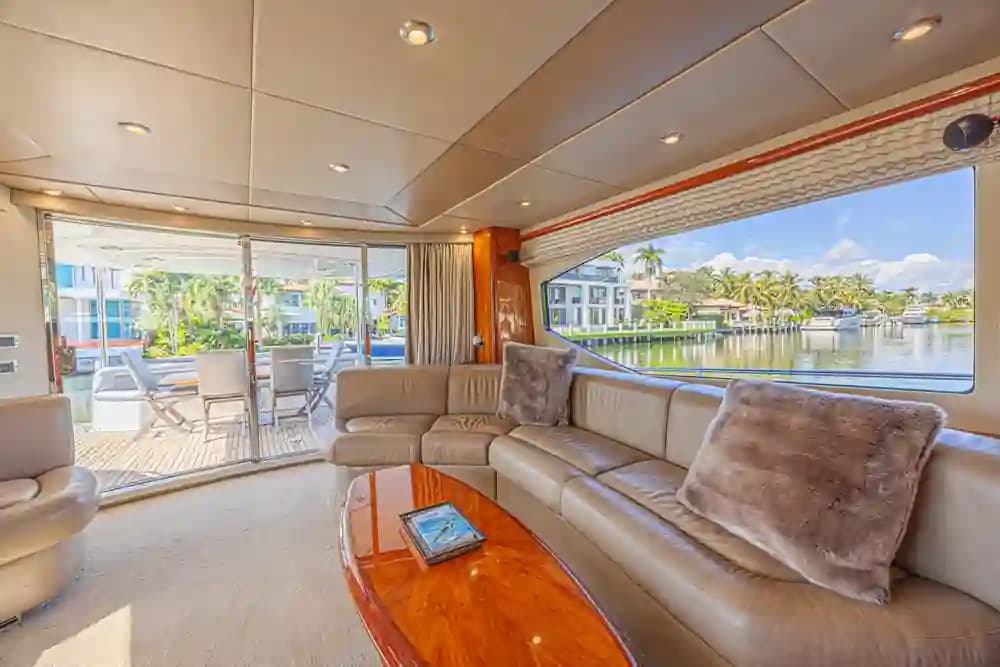 2006 Sunseeker 75 Yacht for Sale in Fort Lauderdale, Florida Flybridge 4