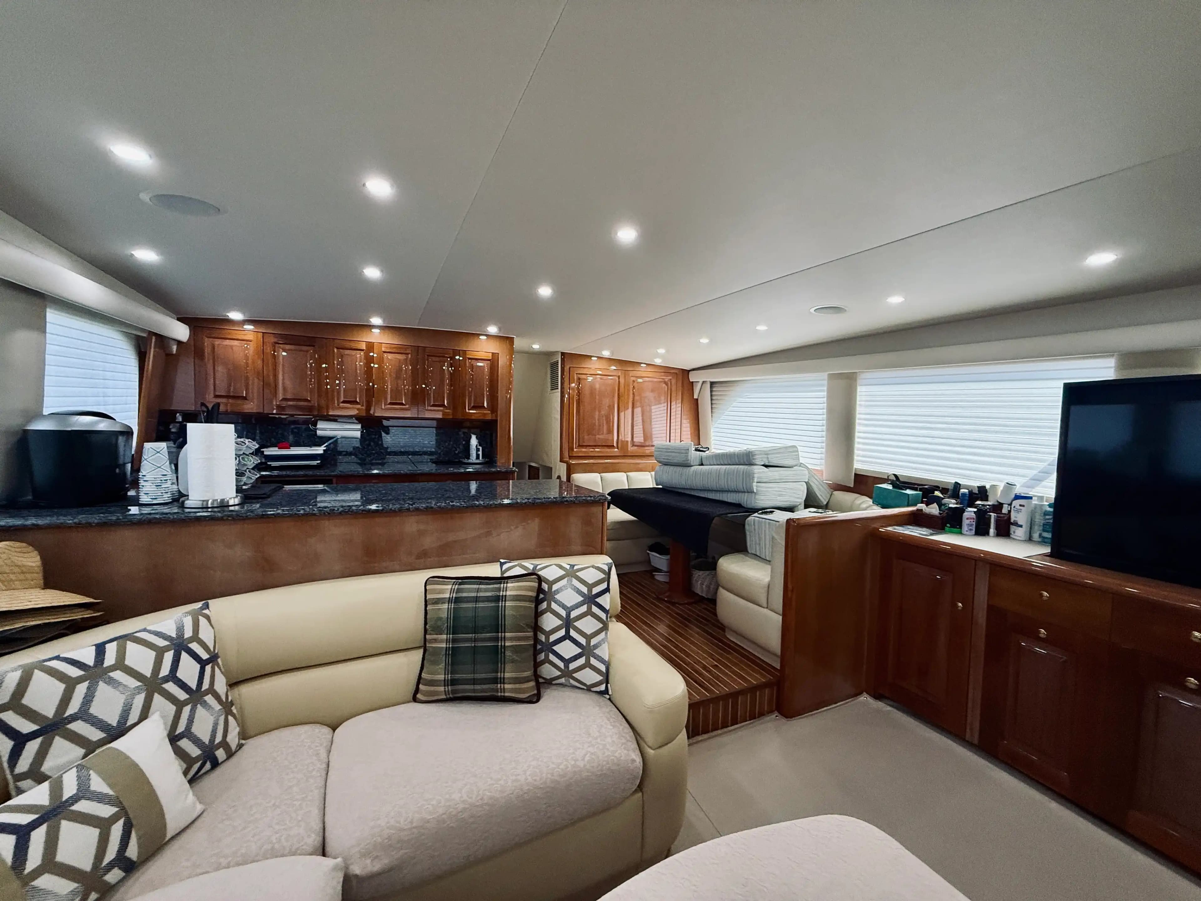 2004 Viking Yacht 65 Convertible Sold in Miami Beach, Florida Sport Fishing 3