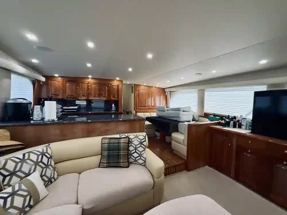 2004 Viking Yacht 65 Convertible Sold in Miami Beach, Florida Sport Fishing 3