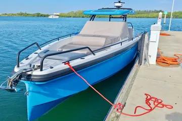 2021 Axopar 37 Sun-Top