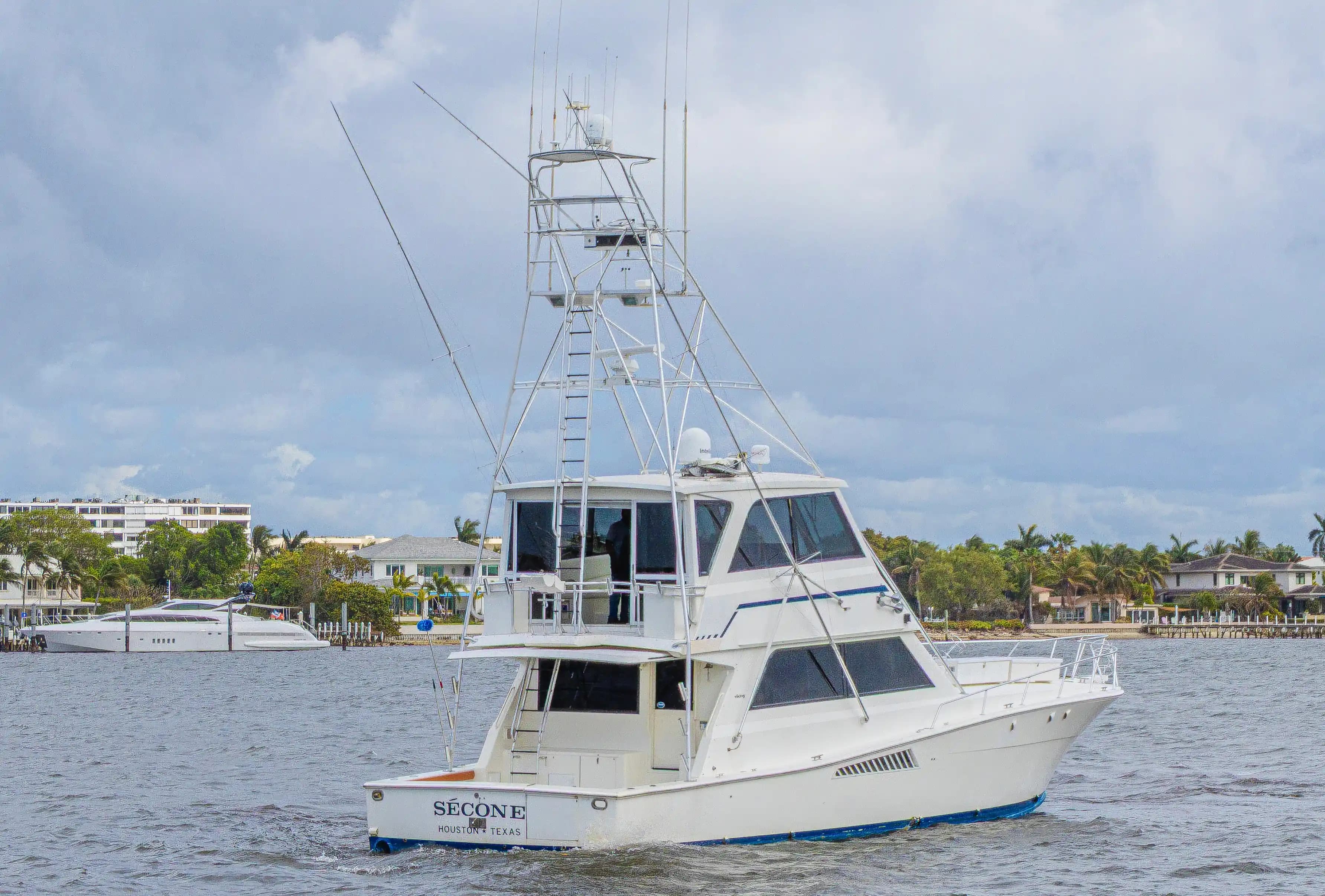 1995 Viking Yacht 58 Convertible for Sale in West Palm Beach, Florida Sport Fishing 5
