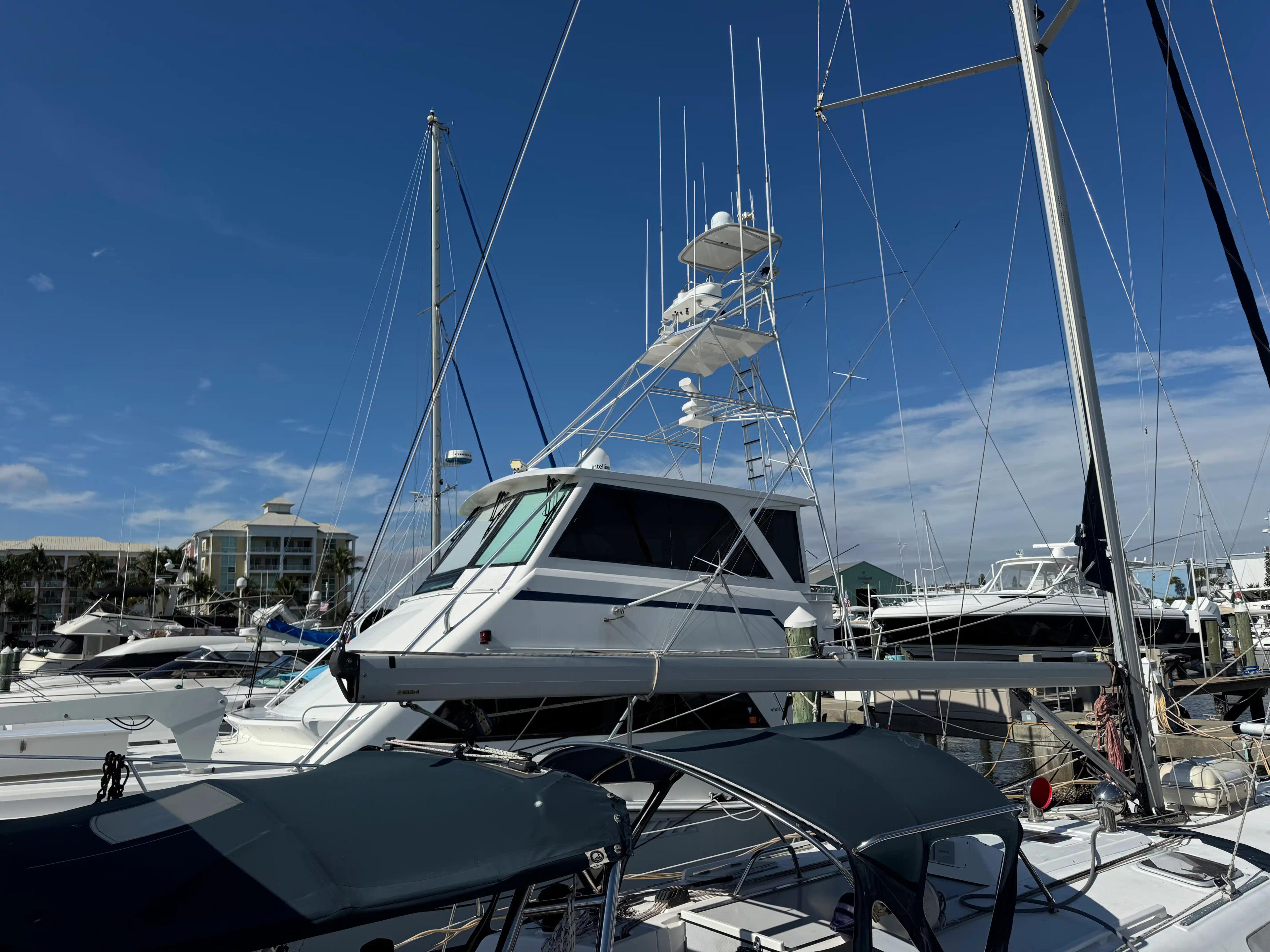 Viking Yacht 58 Convertible For Sale