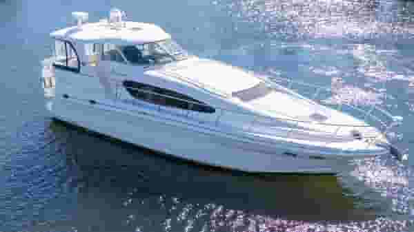 2005 Sea Ray 480 Motor Yacht