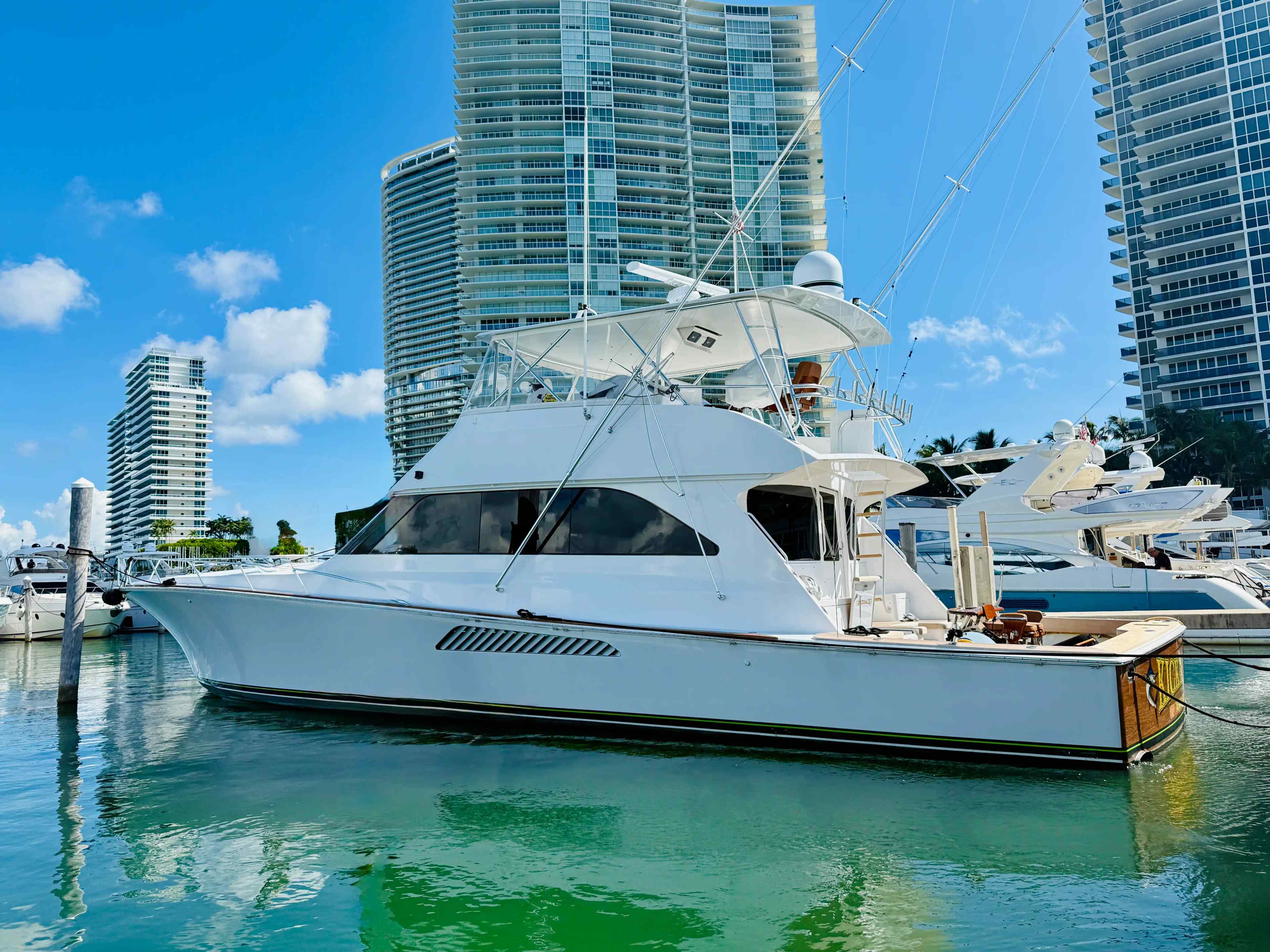 Yacht
