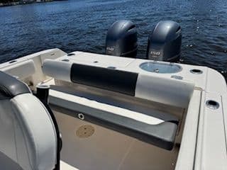 2022 Robalo R242 Center Console for Sale in Fort Lauderdale, Florida Bay Boats 5