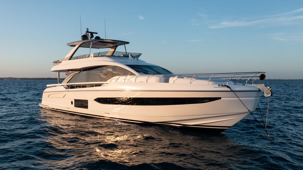 2022 Azimut Fly 78