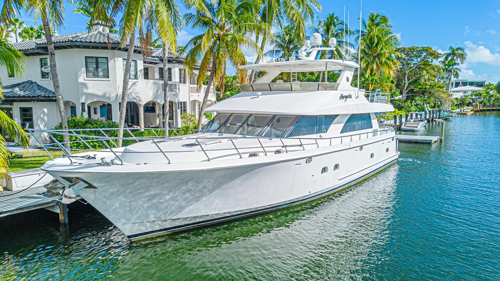 2010 Ocean Alexander 74 Motoryacht