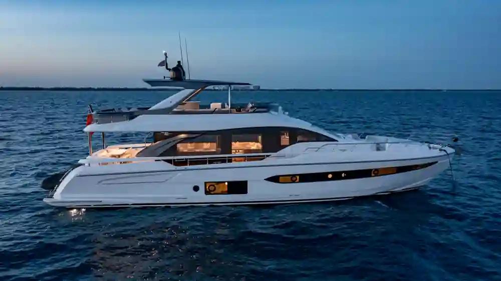 Azimut Fly 78 For Sale