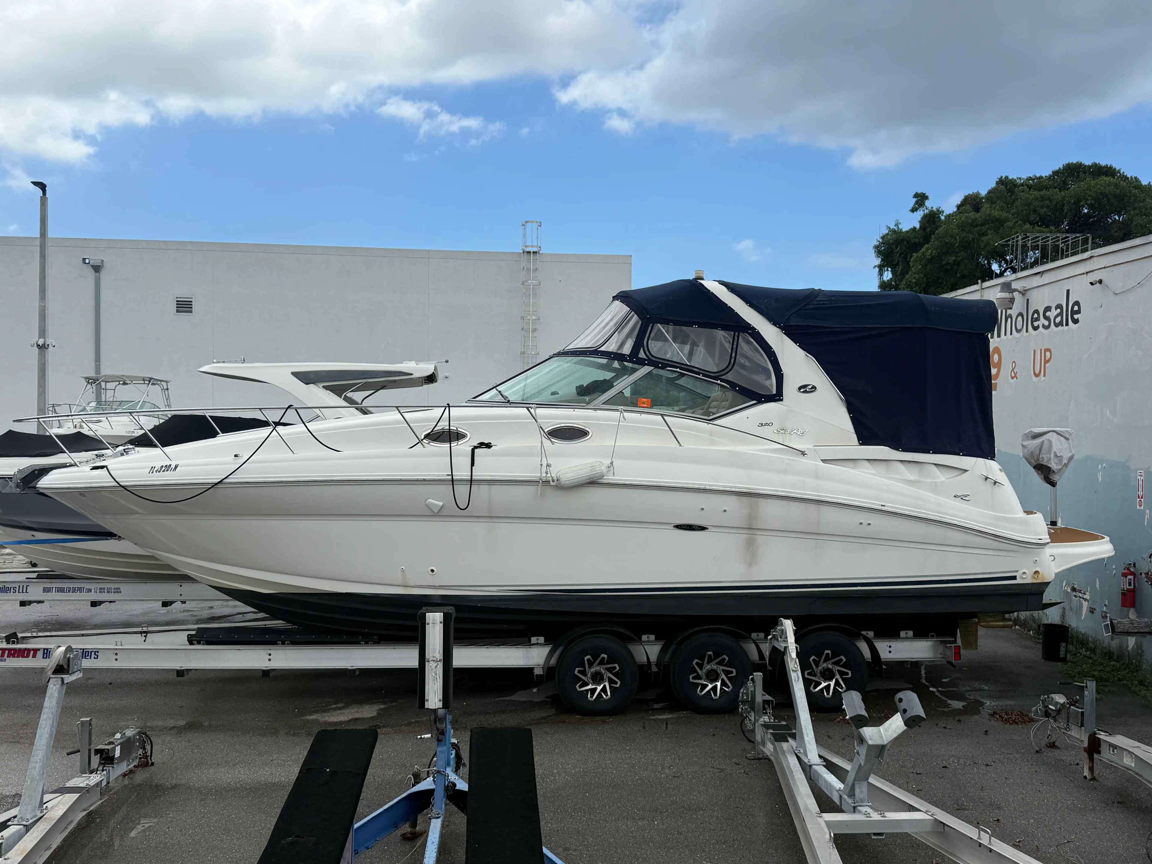 Yacht