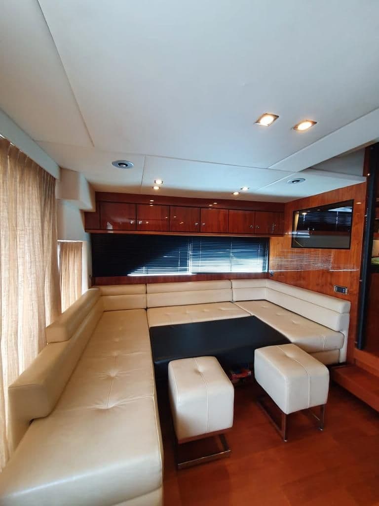 2011 Fairline 55 Squadron for Sale in Fort Lauderdale, Florida Flybridge 4