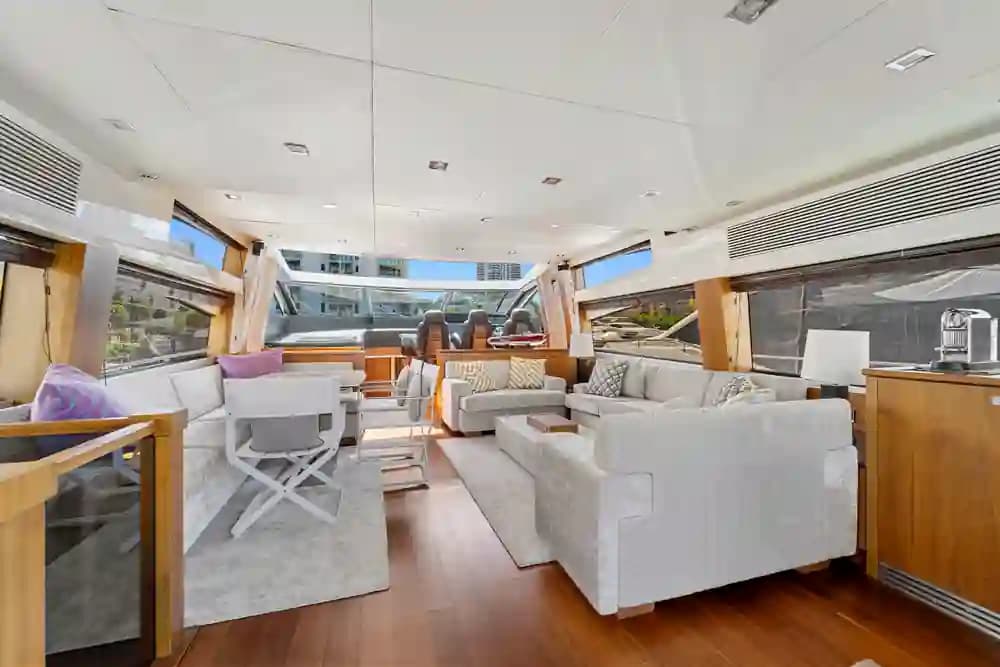 2013 Sunseeker Predator 84 zum Verkauf in Aventura, Florida Motor Yacht 2