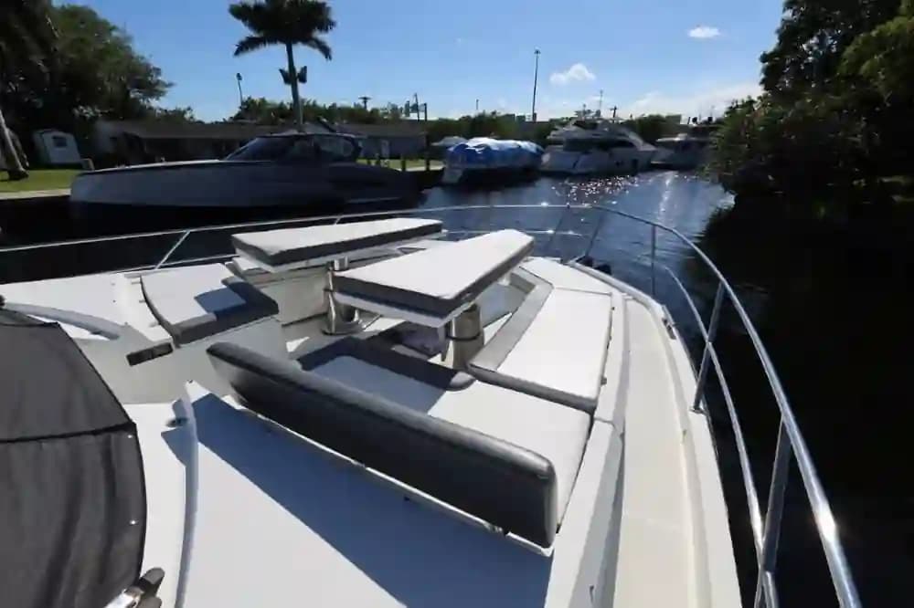 Galeon Yachts 650 Skydeck for Sale