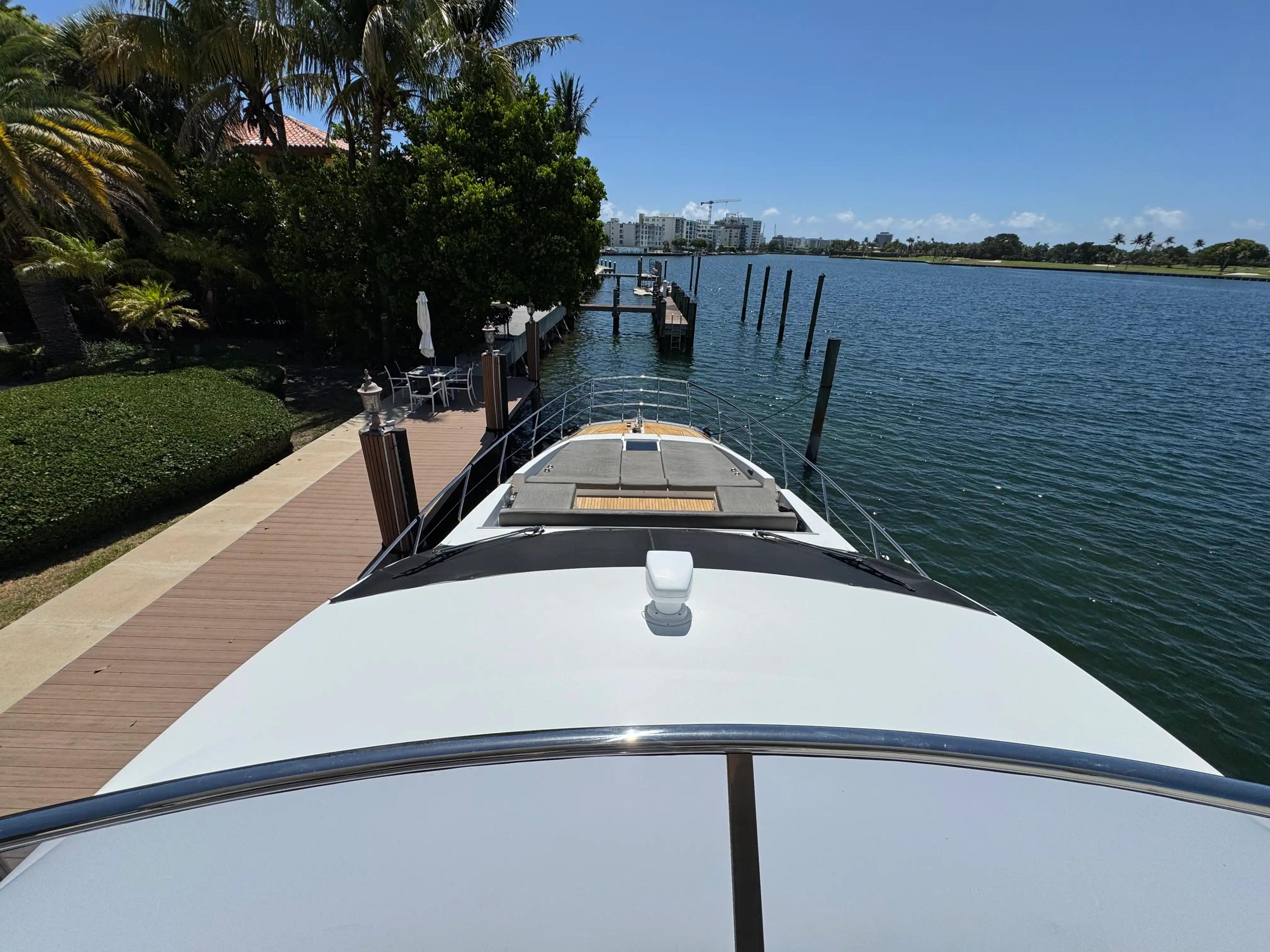 Azimut FLY 66 For Sale