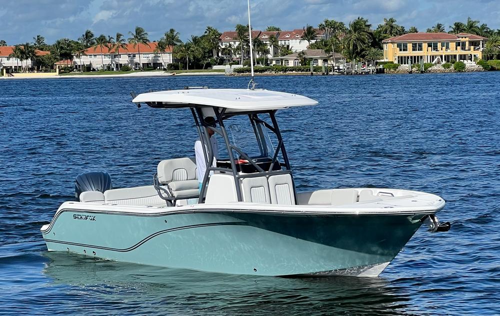 2022 Sea Fox Boats 248 Commander