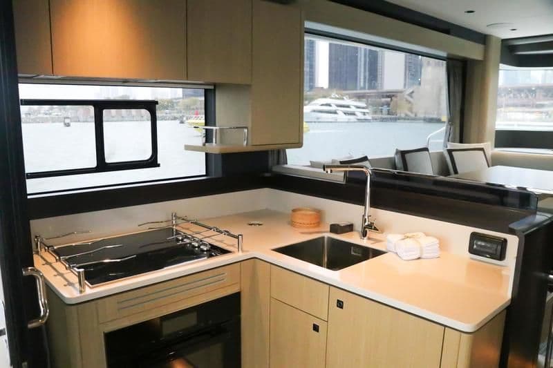 2027 Sirena 48 for Sale in Chicago, Illinois Cruiser 2