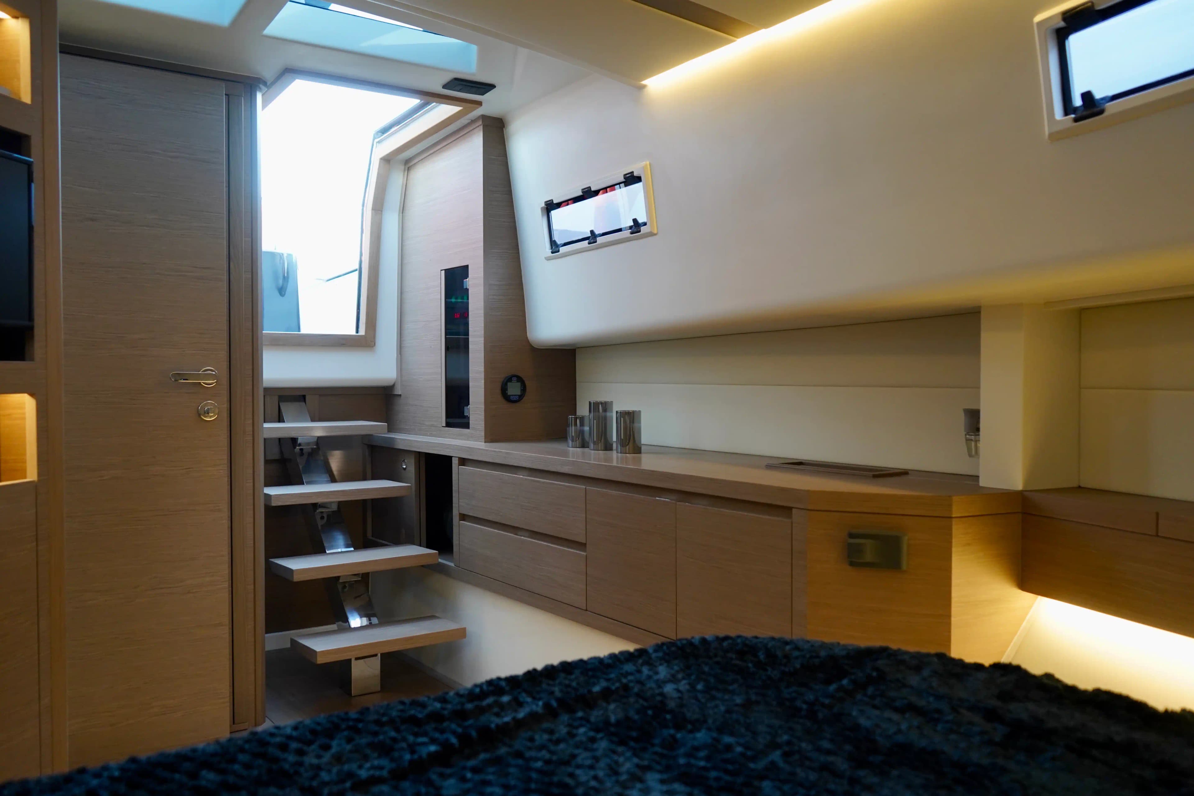 2025 Pardo Yachts P43 for Sale in Chicago, Illinois Walk-around Boats 5