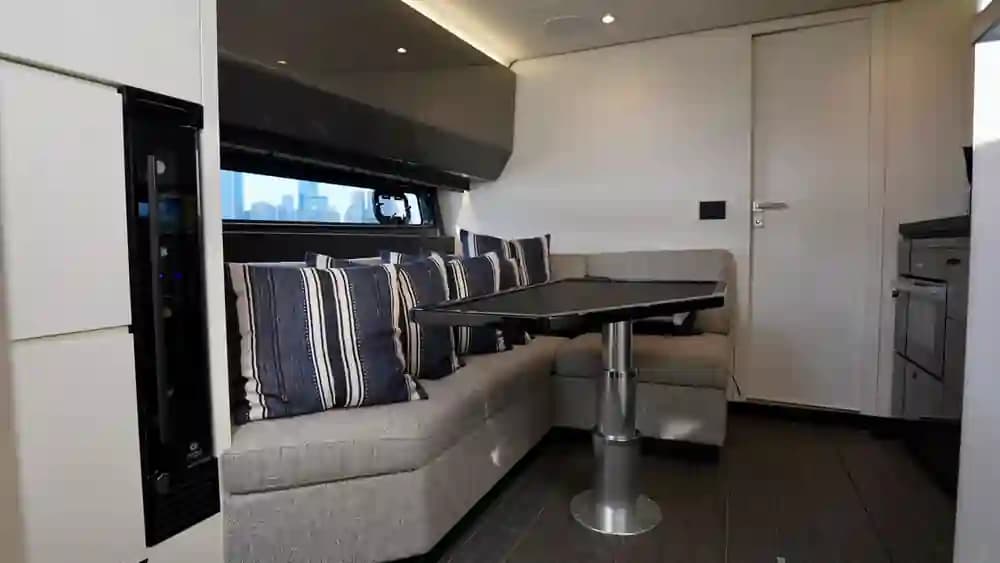 2024 Azimut Verve 48 in vendita a Chicago, Illinois Motor Yacht 2