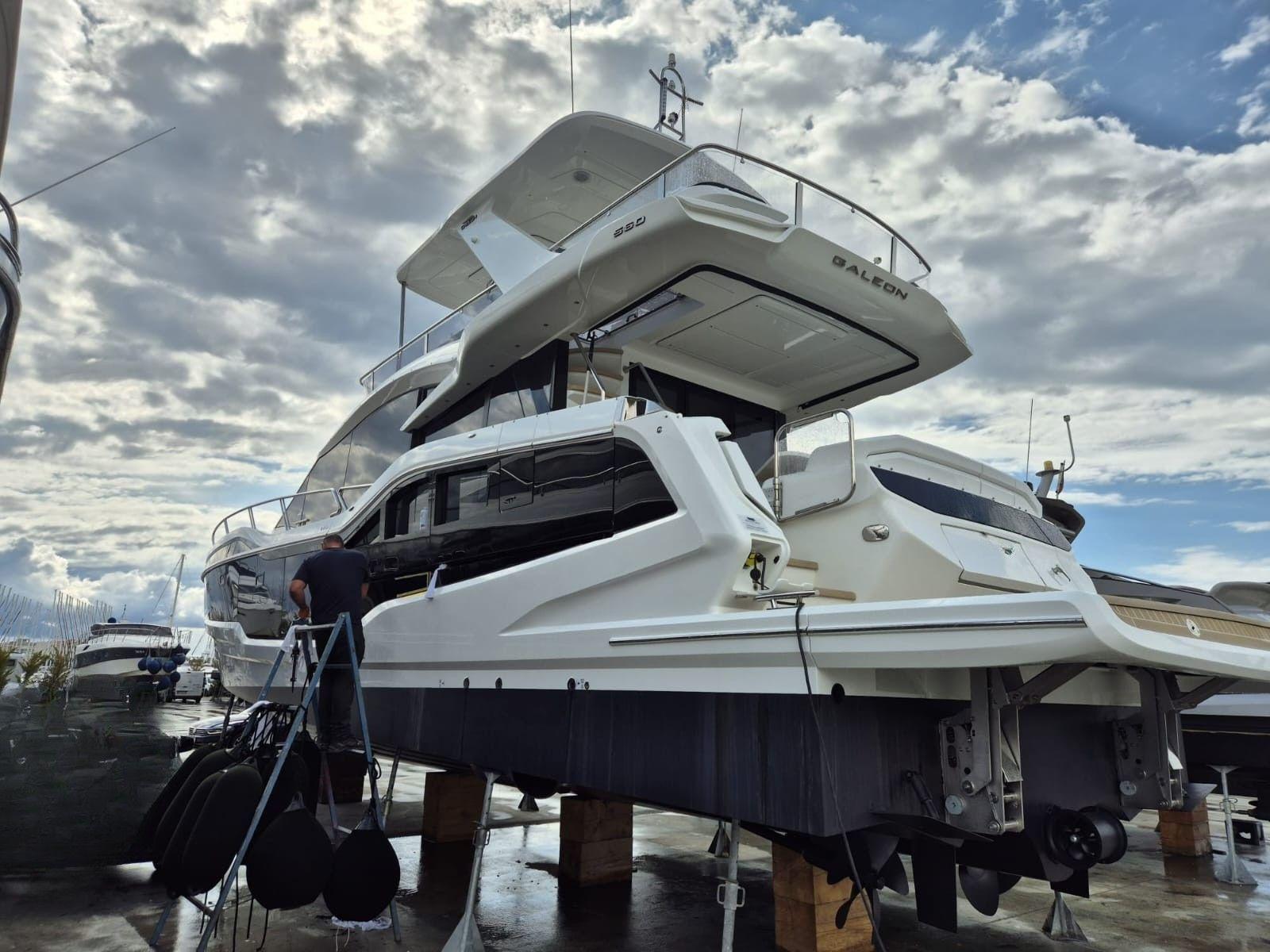 Galeon Yachts 560 Fly For Sale