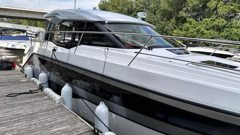 2023 Bavaria Yachts SR36