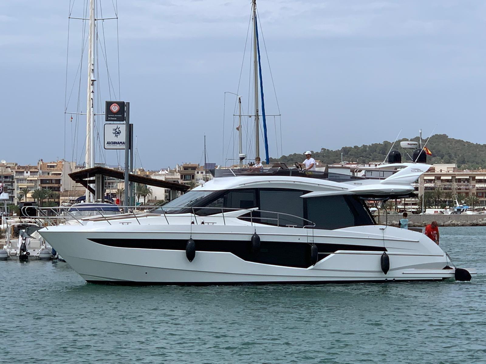 Galeon Yachts 500 Fly zum Verkauf