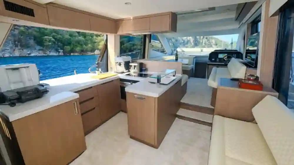 2023 Galeon Yachts 500 Fly a la venta en Athens, GR Flybridge 5