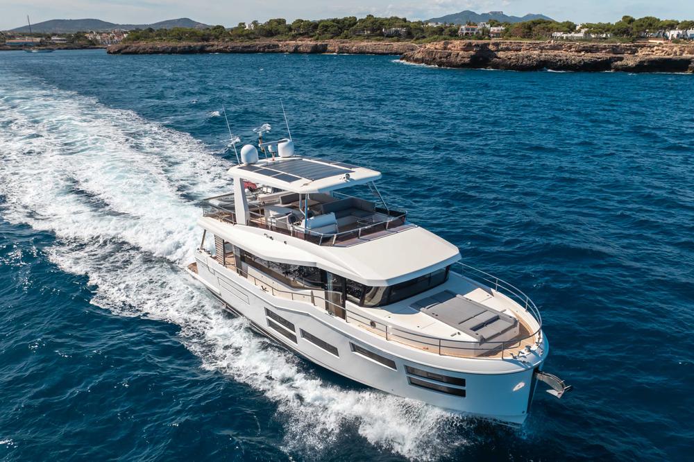 2023 Beneteau Grand Trawler 62