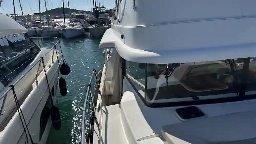 Beneteau Swift Trawler 44 For Sale